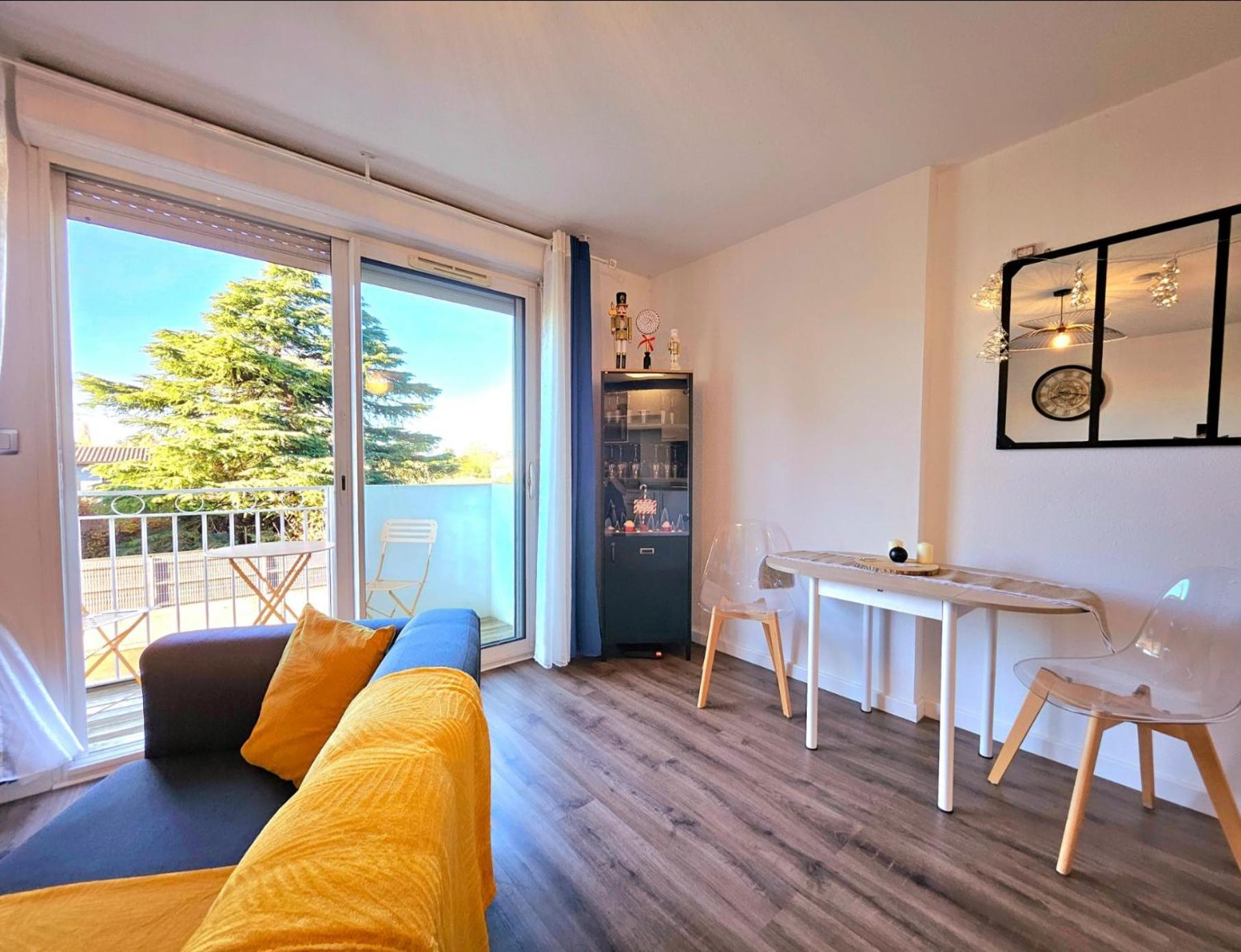 Appartement Residentiel Avec Parking/Proche Centre Angoulême Exterior foto